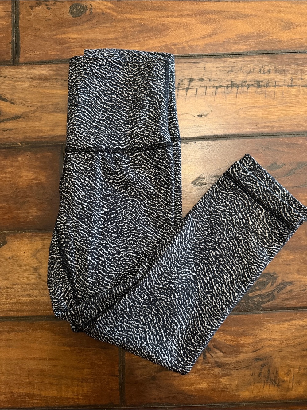 Lululemon Black & White Speckled Leggings